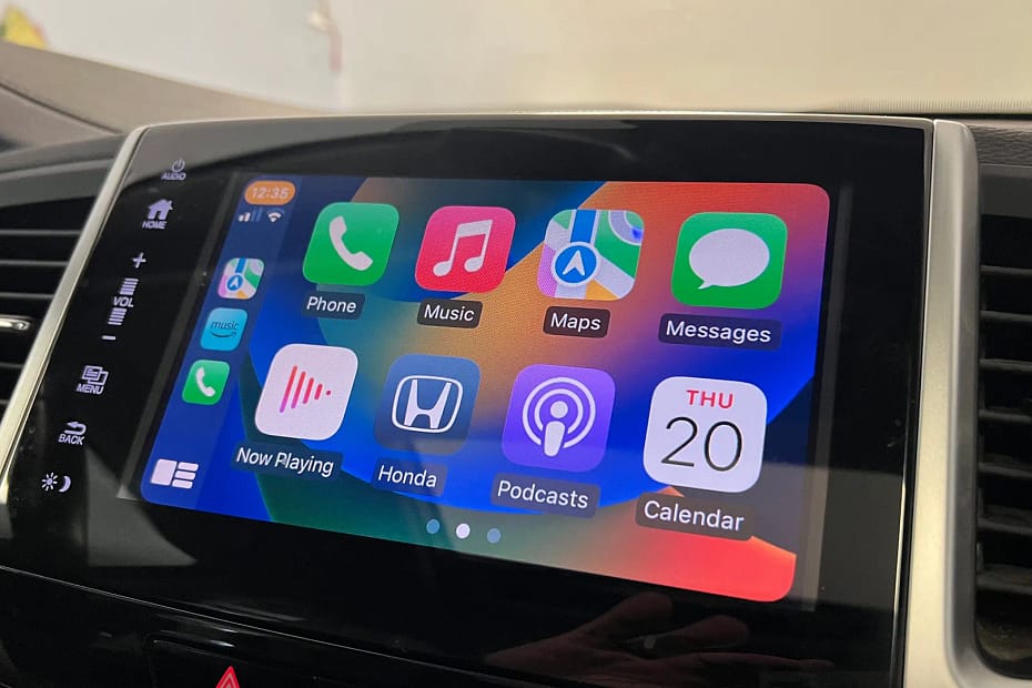 Apple CarPlay